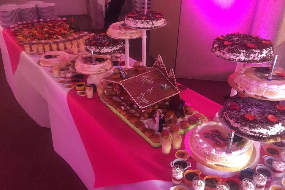Piece Montee Gateau Wedding Cake